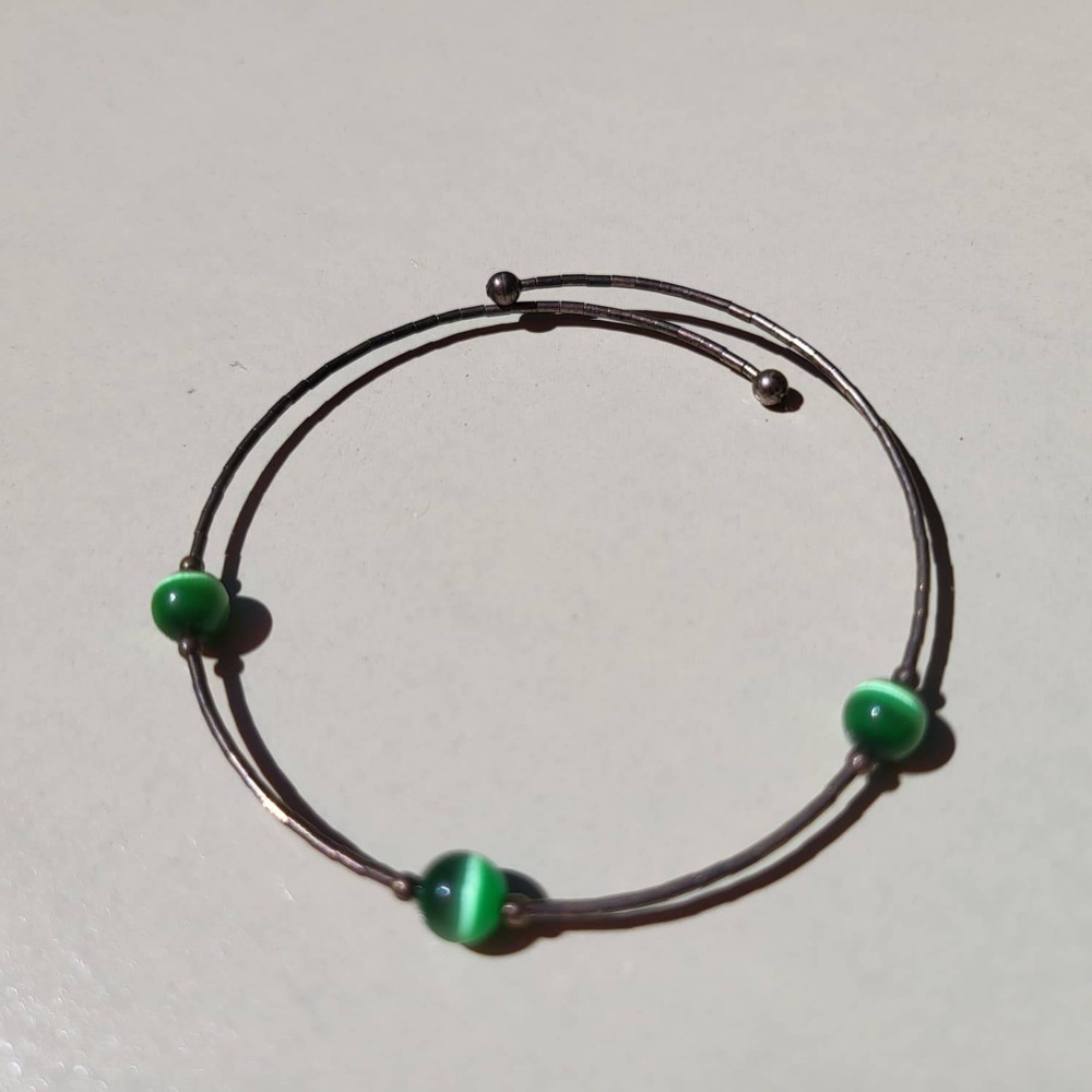Vintage Sterling Silver Cats Eye Bangle Green Minimalist Wrap Bracelet